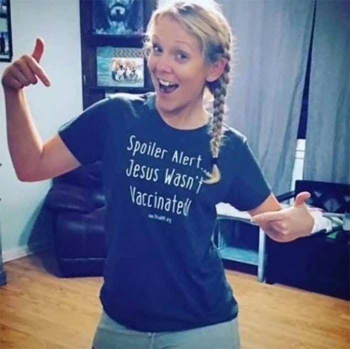 woman-wearing-jesus-antivaxx-t-shirt-people-respond-6-5d441f2b10426__700